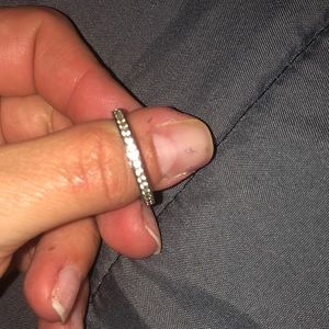 18k gp infinity diamond ring size 6